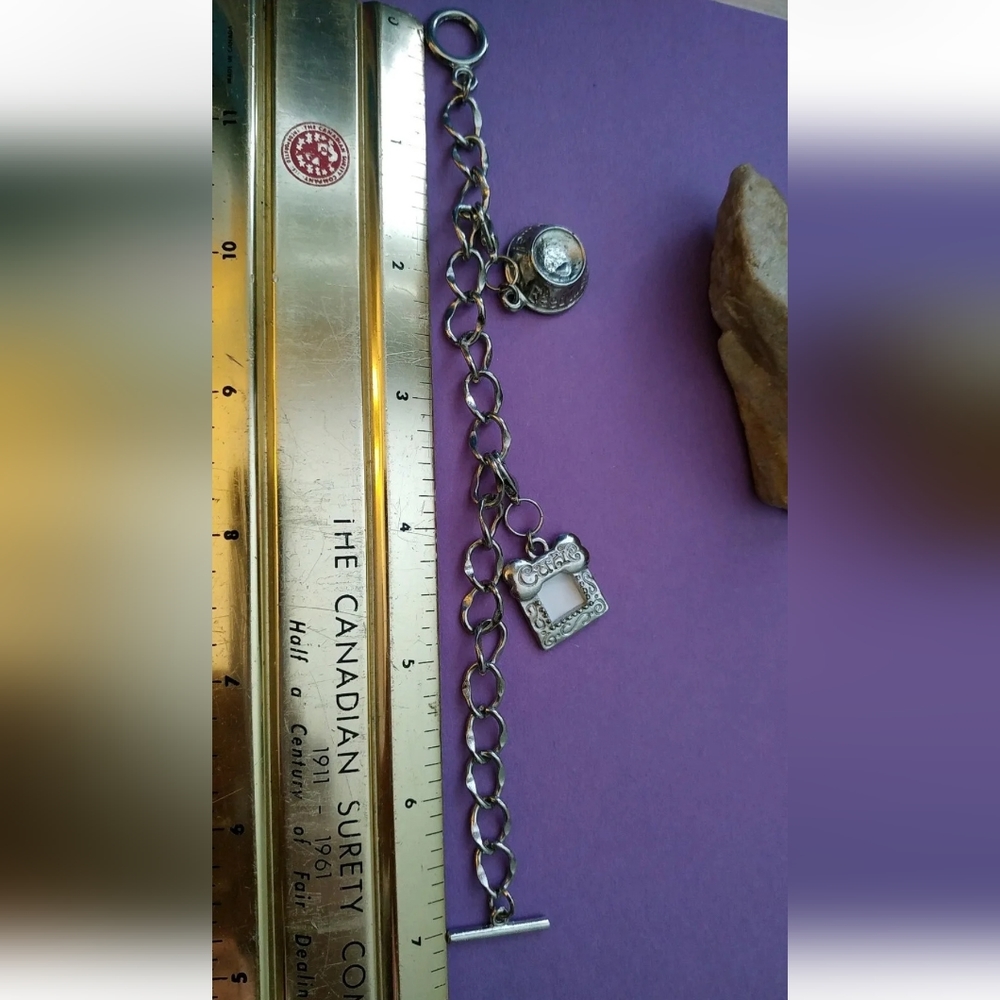Puppy dog bracelet bowl picture frame charm silverplated  toggle clasp - Picture 6 of 7